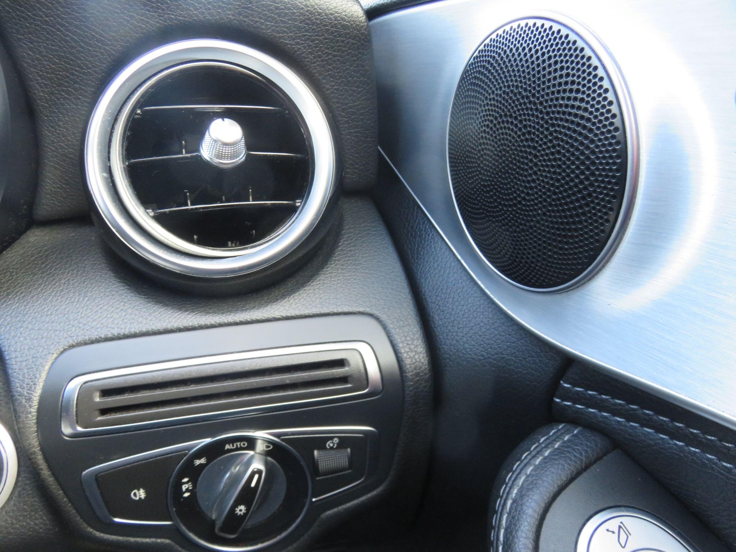 Used Mercedes-Benz C Class 2014 for sale - 77794106: Photo 30