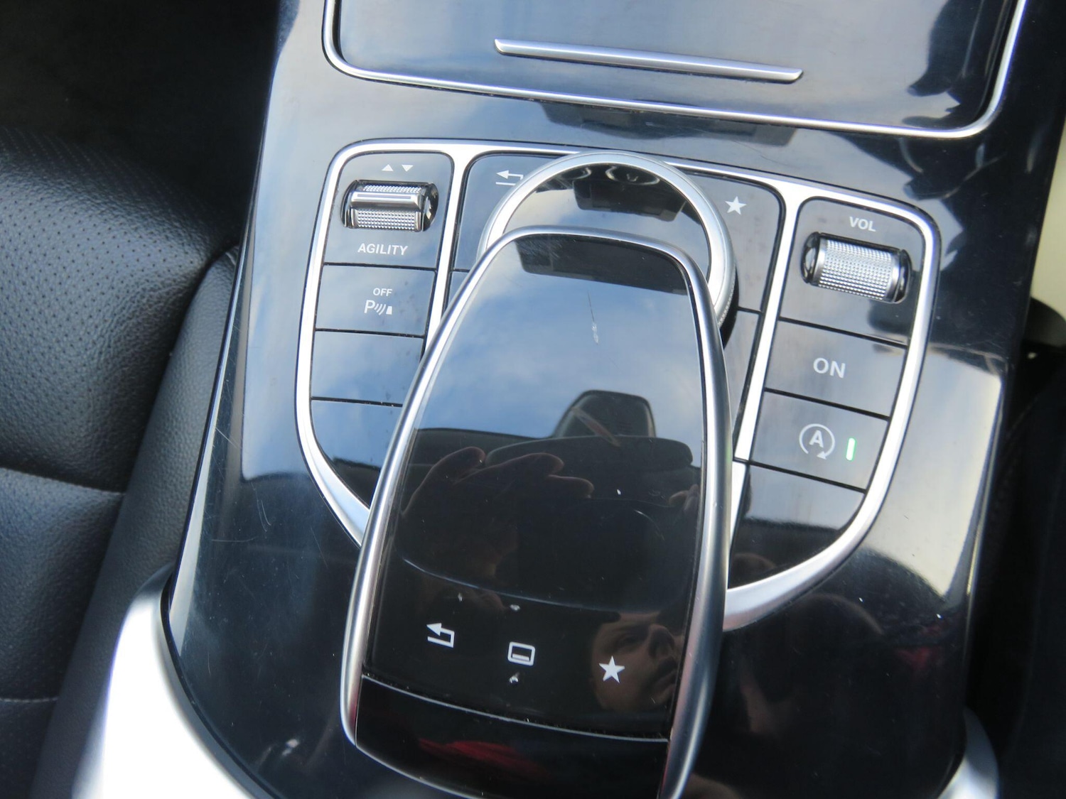 Used Mercedes-Benz C Class 2014 for sale - 77794106: Photo 36