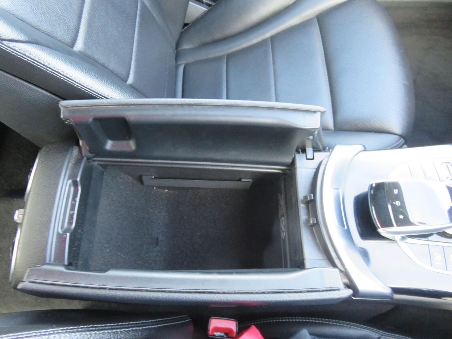 Used Mercedes-Benz C Class 2014 for sale - 77794106: Photo 38