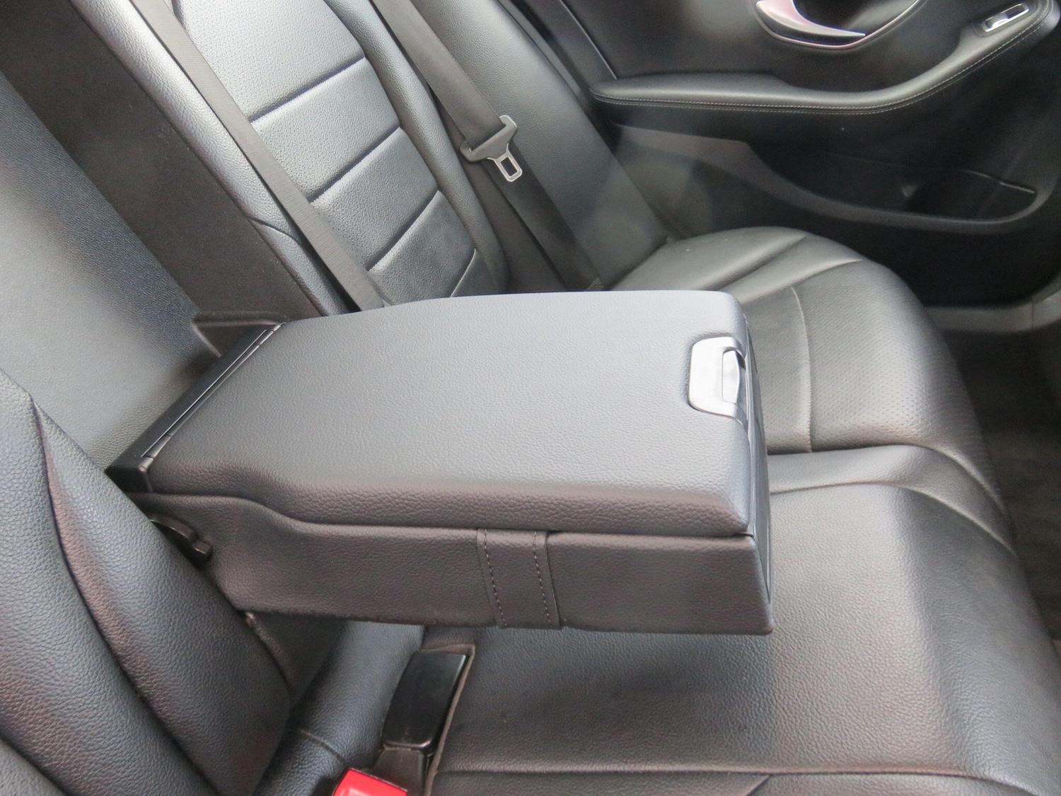 Used Mercedes-Benz C Class 2014 for sale - 77794106: Photo 55