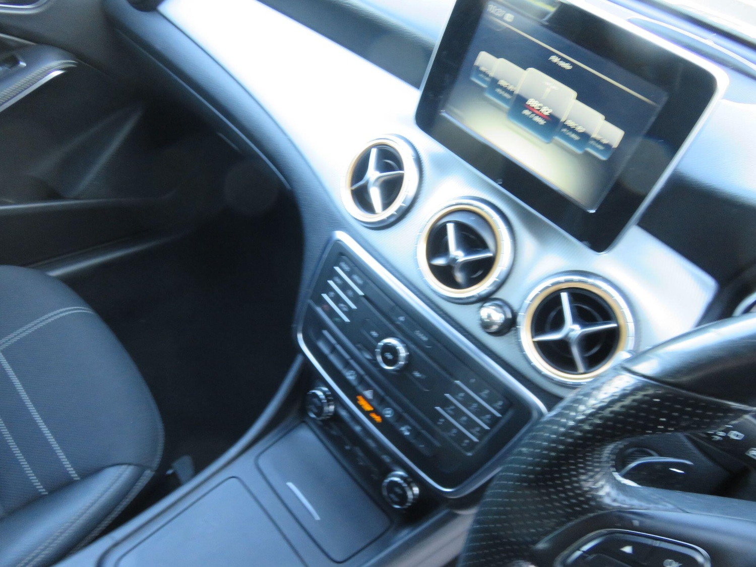 Used Mercedes-Benz CLA 2015 for sale - 77015375: Photo 28