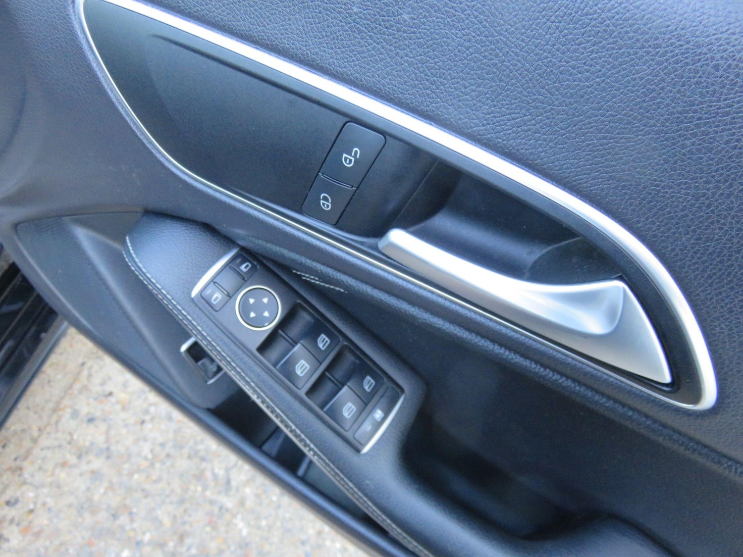 Used Mercedes-Benz CLA 2015 for sale - 77015375: Photo 34