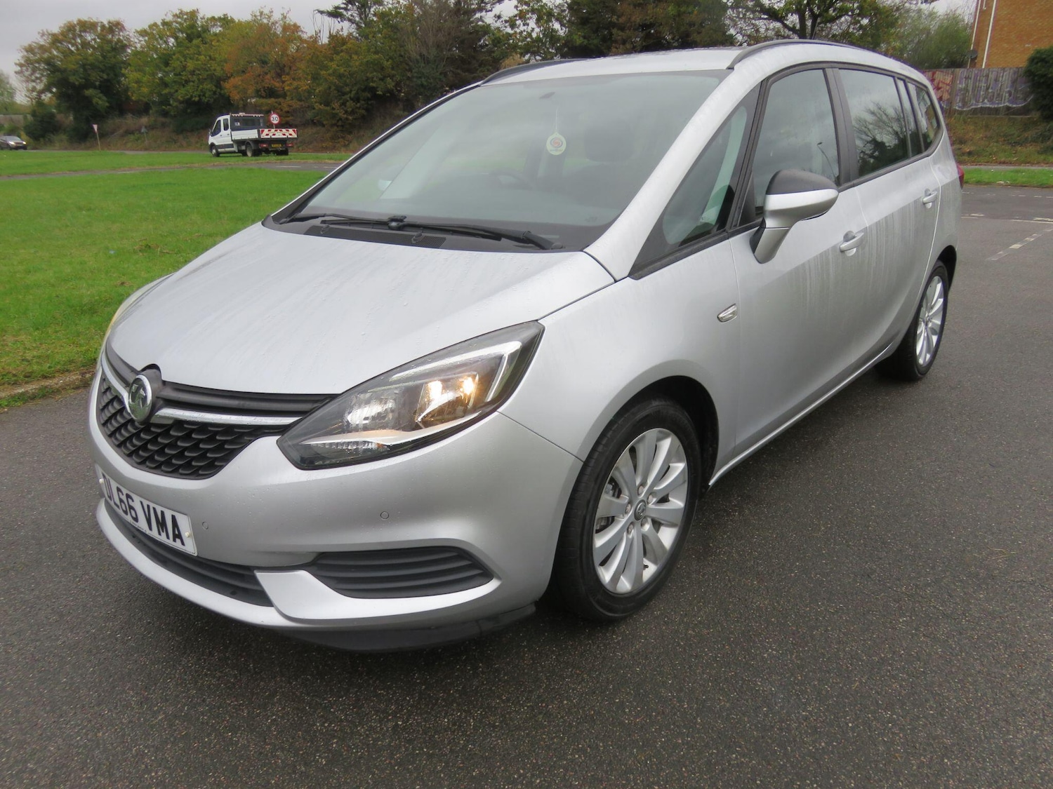 Used Vauxhall Zafira 2016 for sale - 76549260: Photo 3