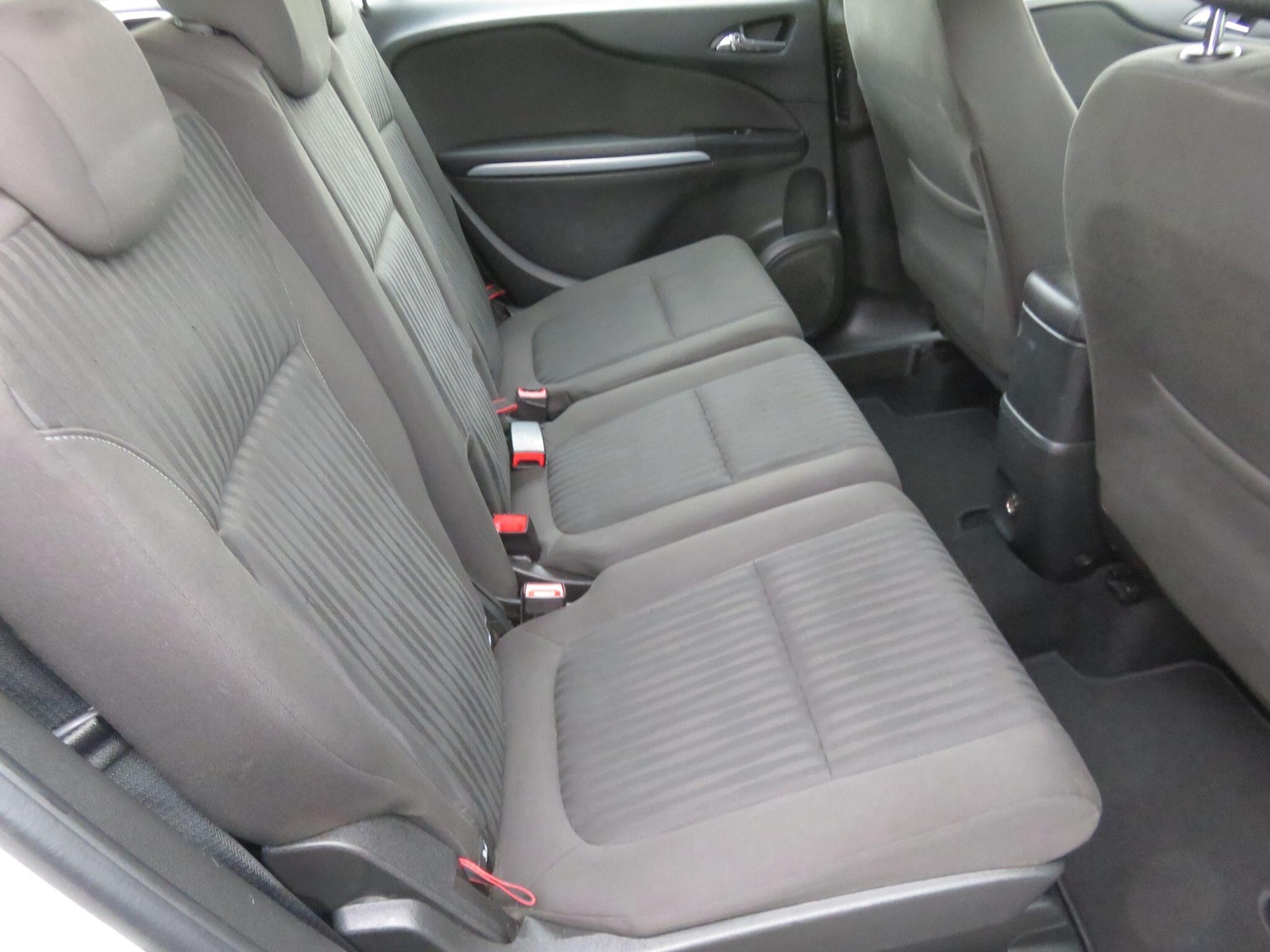 Used Vauxhall Zafira 2016 for sale - 76549260: Photo 39