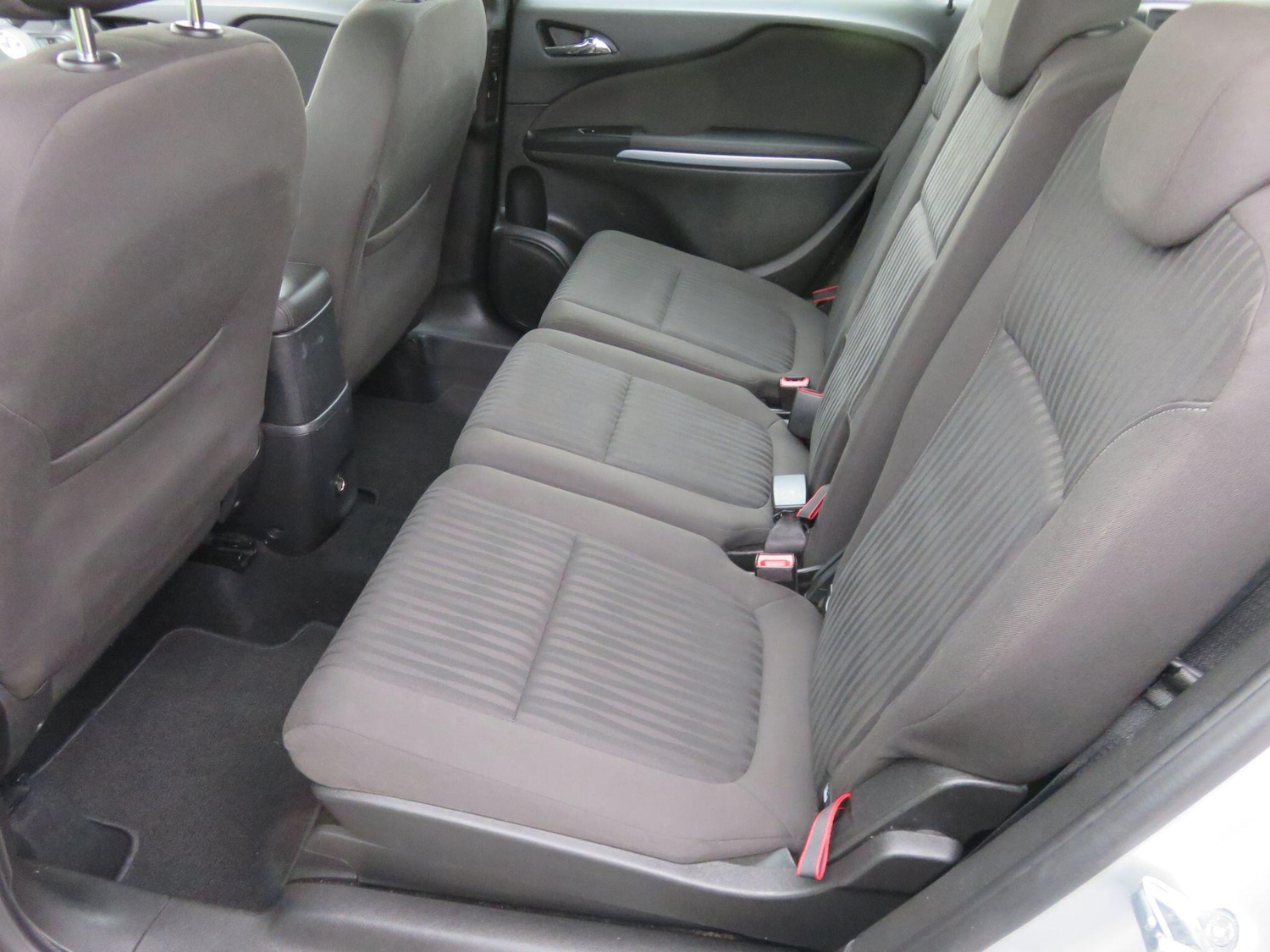 Used Vauxhall Zafira 2016 for sale - 76549260: Photo 43