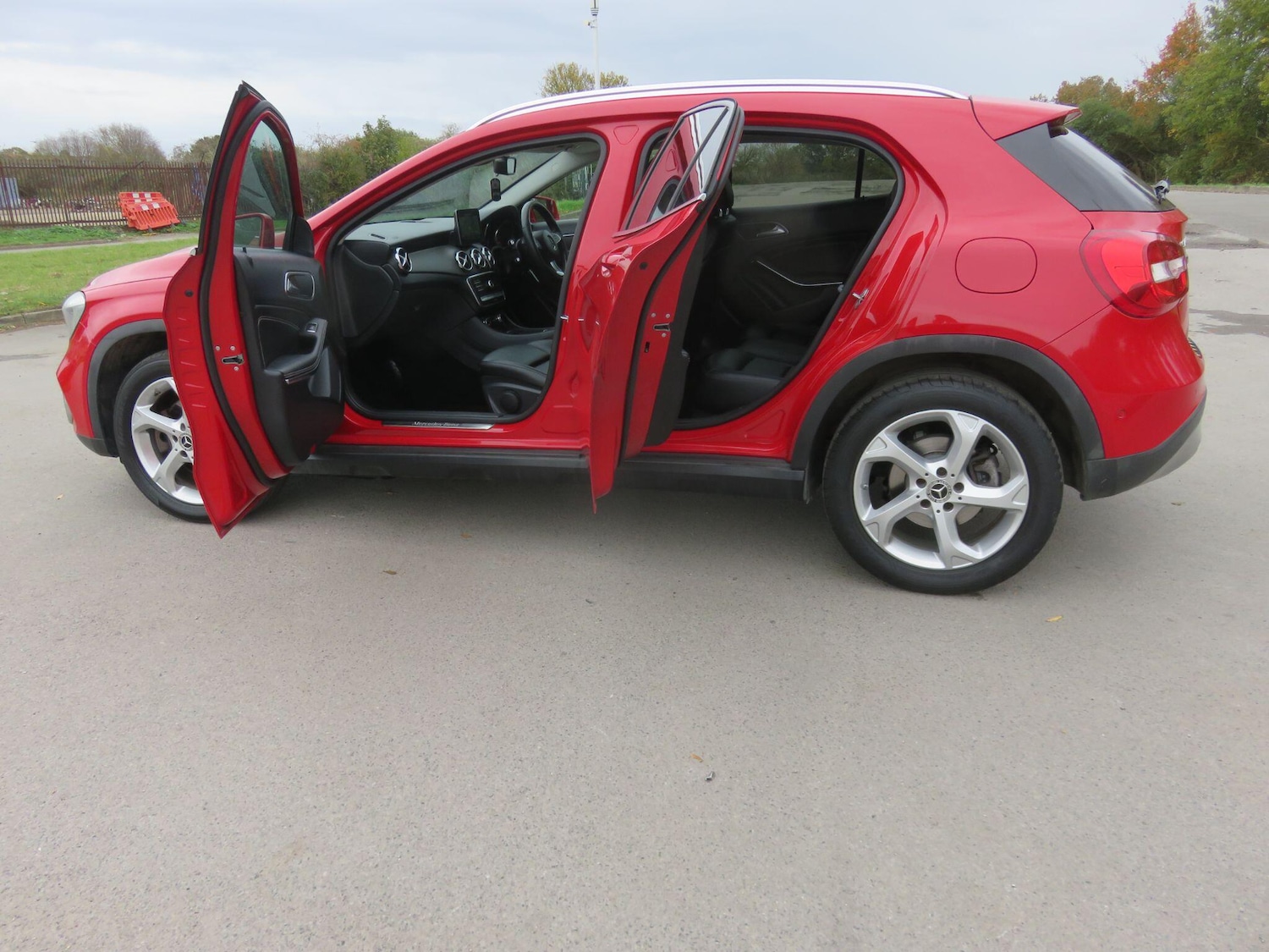 Used Mercedes-Benz GLA 2018 for sale - 76993463: Photo 17