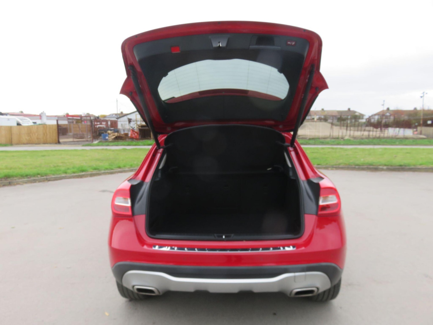 Used Mercedes-Benz GLA 2018 for sale - 76993463: Photo 18