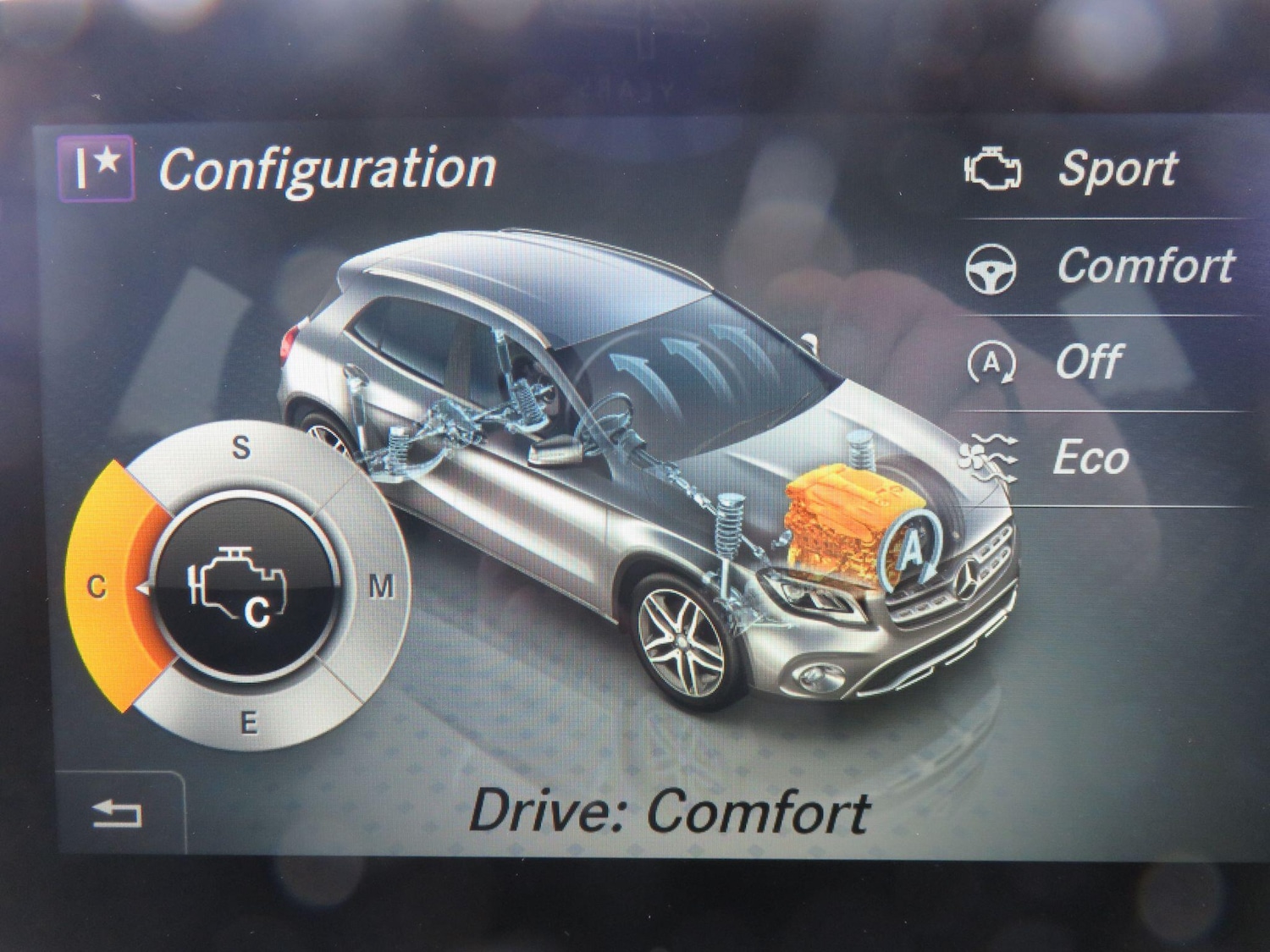 Used Mercedes-Benz GLA 2018 for sale - 76993463: Photo 32