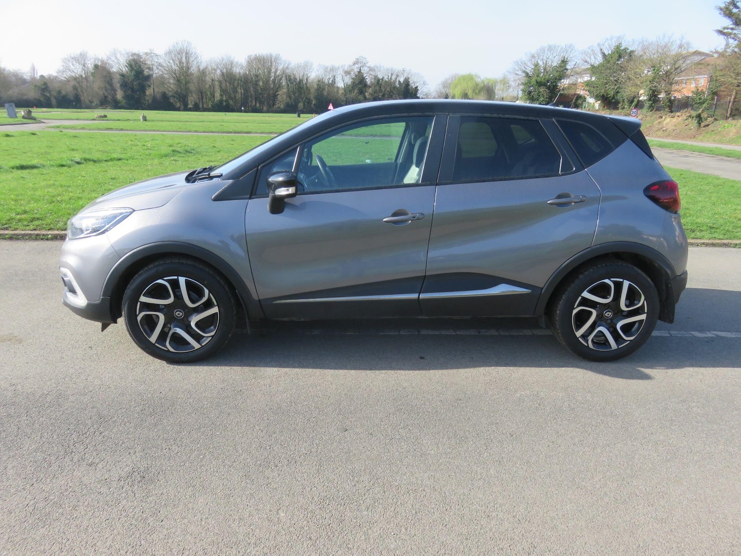 Used Renault Captur 2019 for sale - 77671328: Photo 14