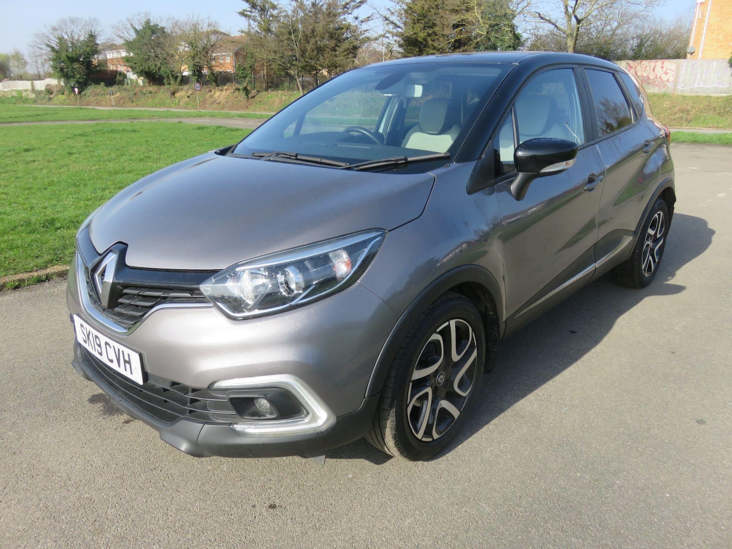 Used Renault Captur 2019 for sale - 77671328: Photo 3