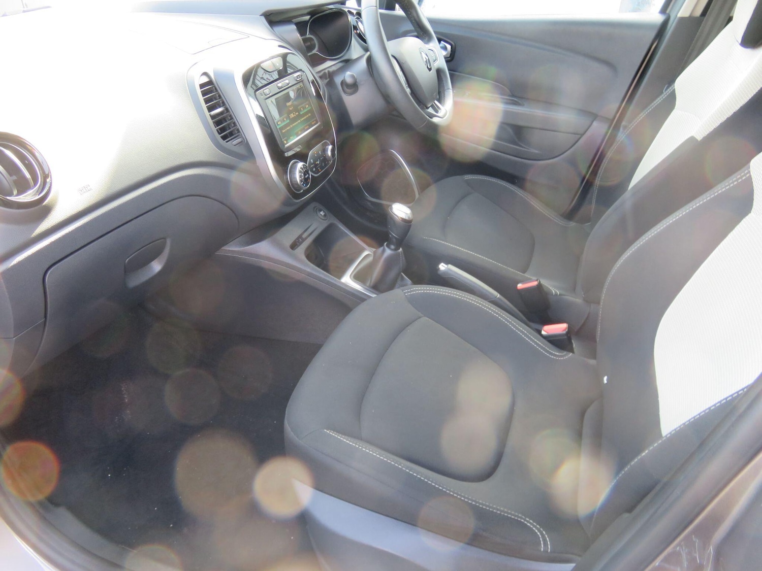 Used Renault Captur 2019 for sale - 77671328: Photo 34