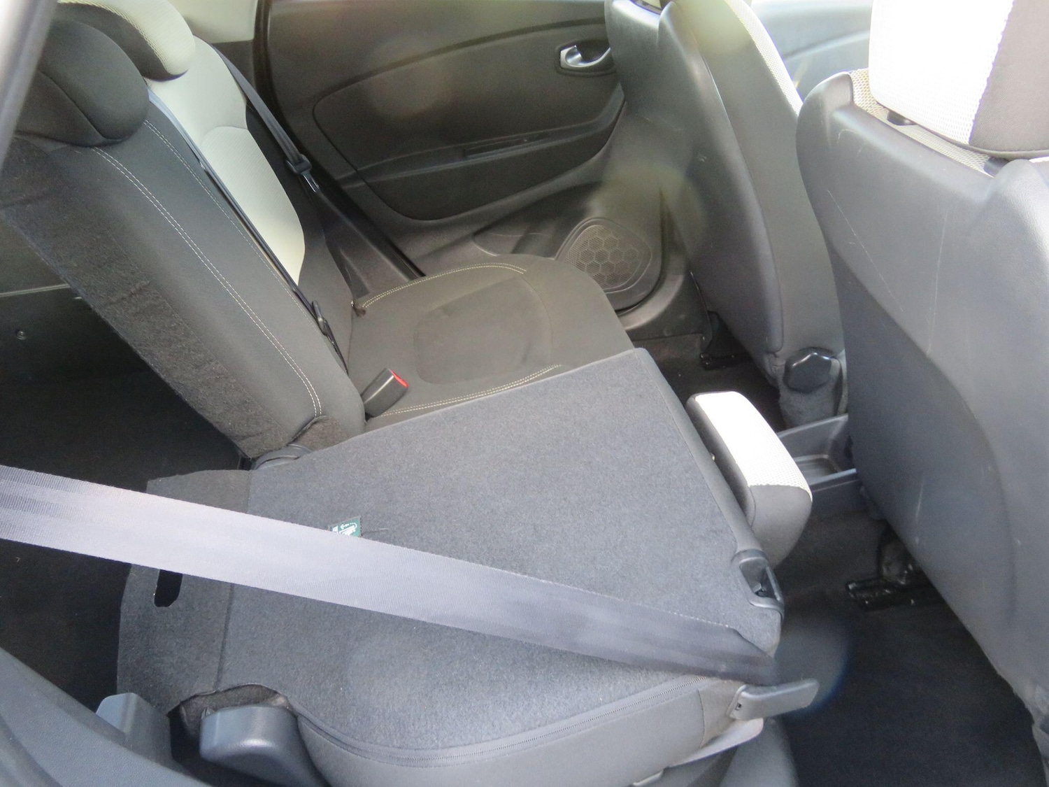 Used Renault Captur 2019 for sale - 77671328: Photo 38