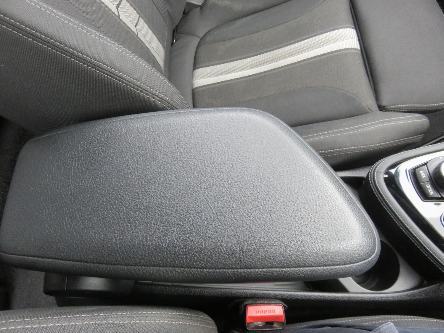 Used BMW 2 Series 2015 for sale - 77658409: Photo 41