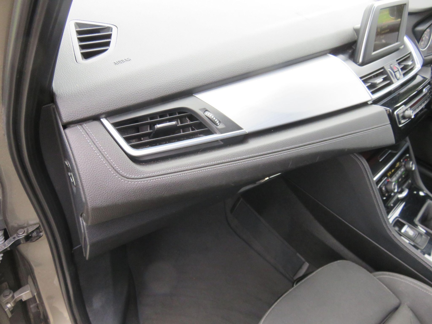 Used BMW 2 Series 2015 for sale - 77658409: Photo 46