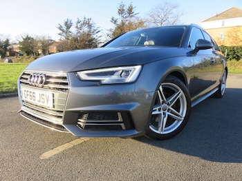 Used Audi A4 Avant 2016 for sale - 77330928: Photo