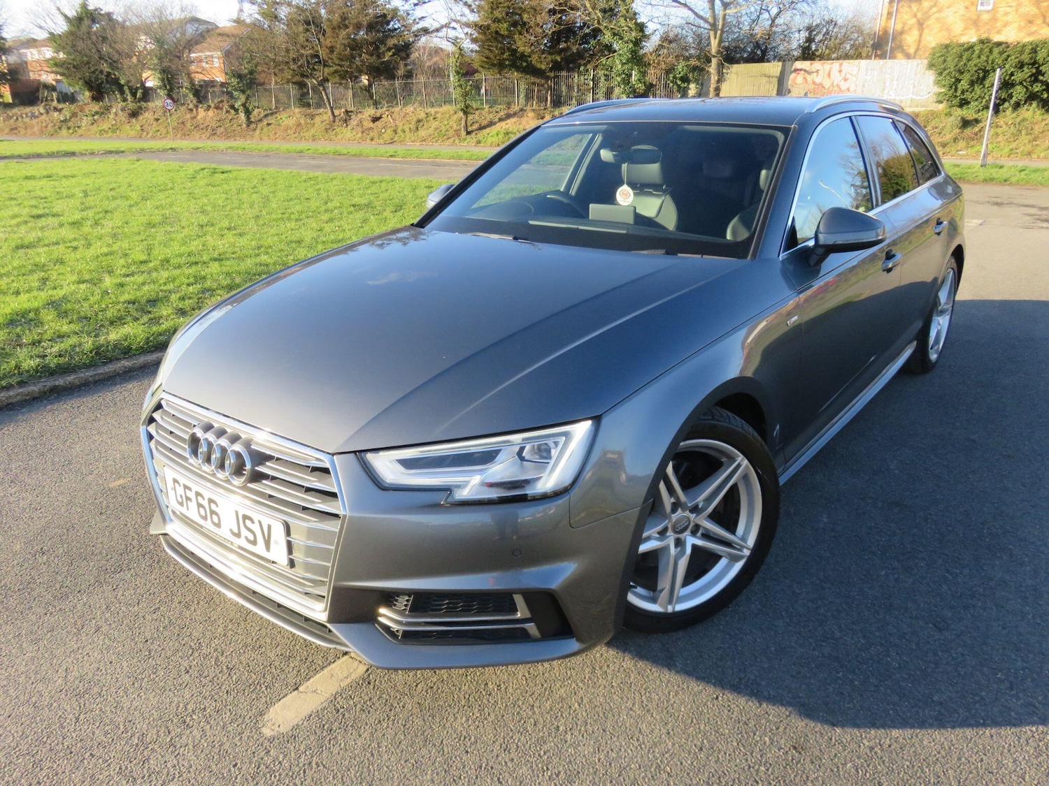 Used Audi A4 2016 for sale - 77330928: Photo 3