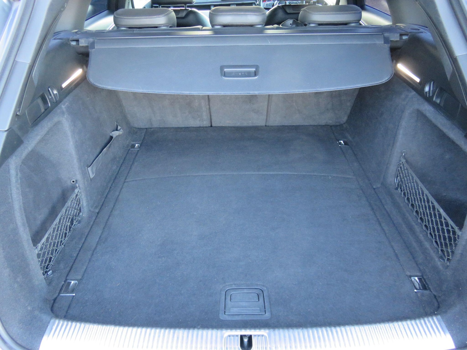 Used Audi A4 2016 for sale - 77330928: Photo 60