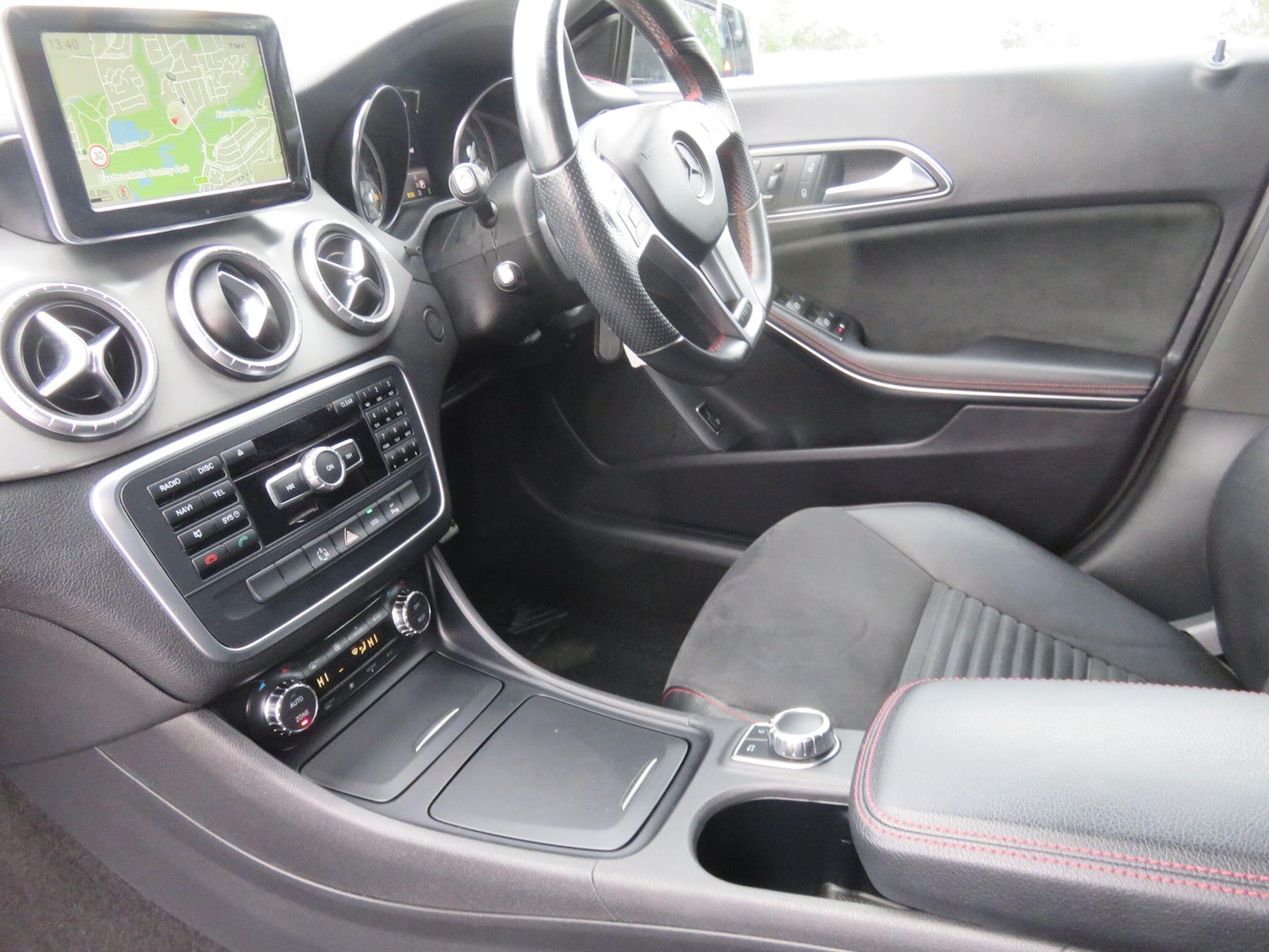 Used Mercedes-Benz CLA 2013 for sale - 76584557: Photo 25