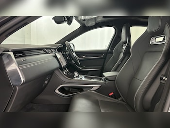 Used Jaguar F-Pace 2024 for sale - 79369667: Photo