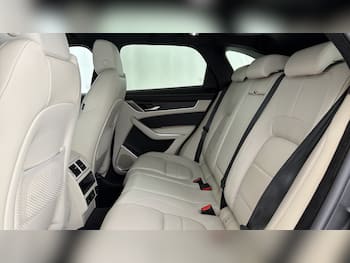 Used Jaguar F-Pace 2024 for sale - 79843804: Photo