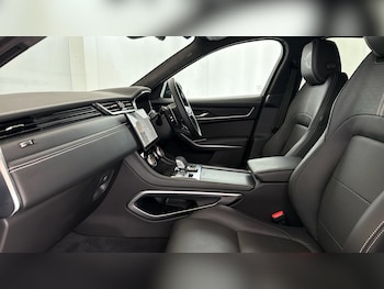 Used Jaguar F-Pace 2024 for sale - 79262644: Photo