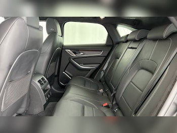 Used Jaguar F-Pace 2024 for sale - 79357836: Photo