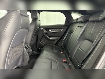 Used Jaguar F-Pace 2021 for sale - 79262582: Photo