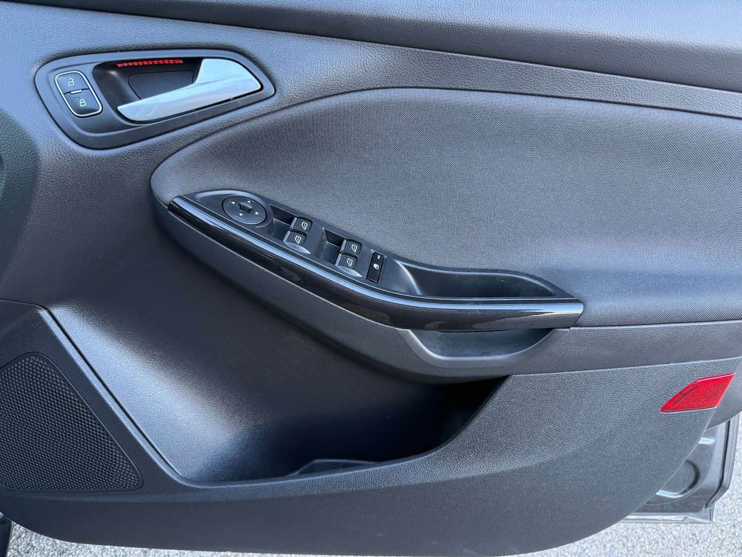 Used Ford Focus 2018 for sale - 76787040: Photo 17