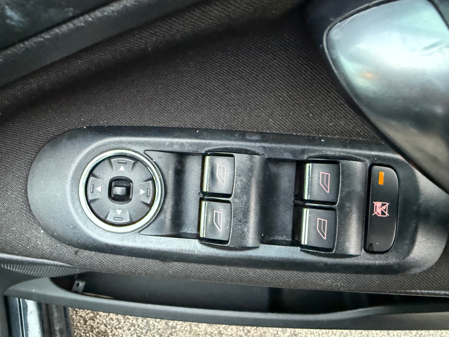 Used Ford S-Max 2010 for sale - 77249039: Photo 10