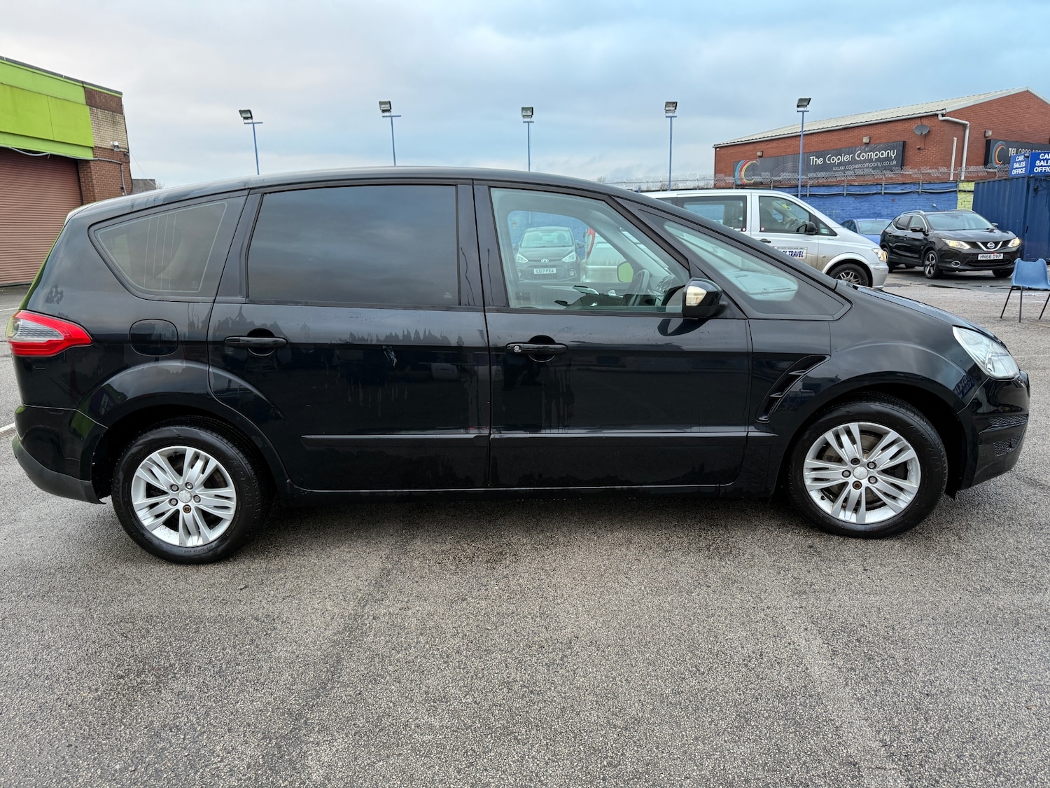 Used Ford S-Max 2010 for sale - 77249039: Photo 8