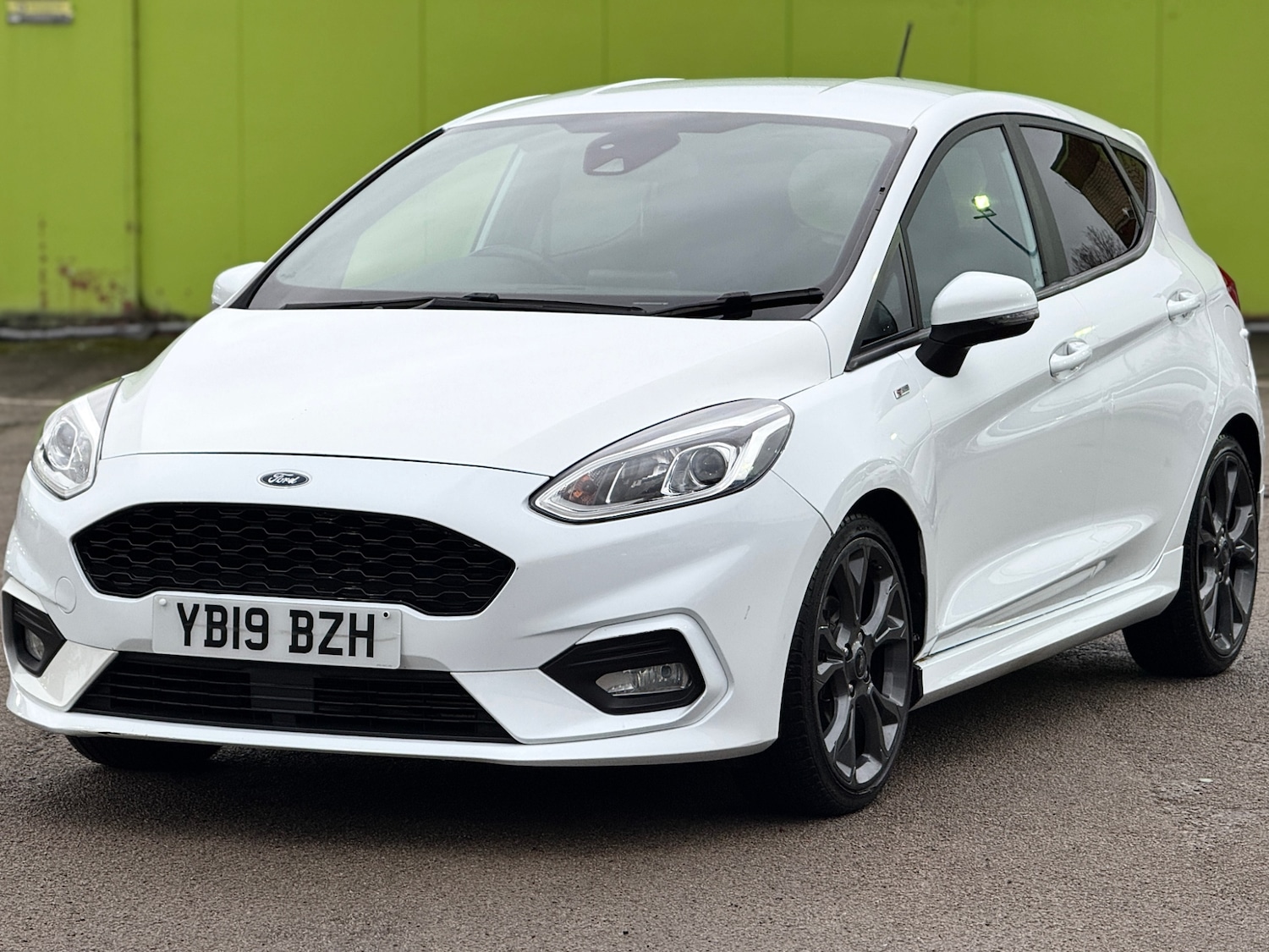 Used Ford Fiesta 2019 for sale - 76671727: Photo 2
