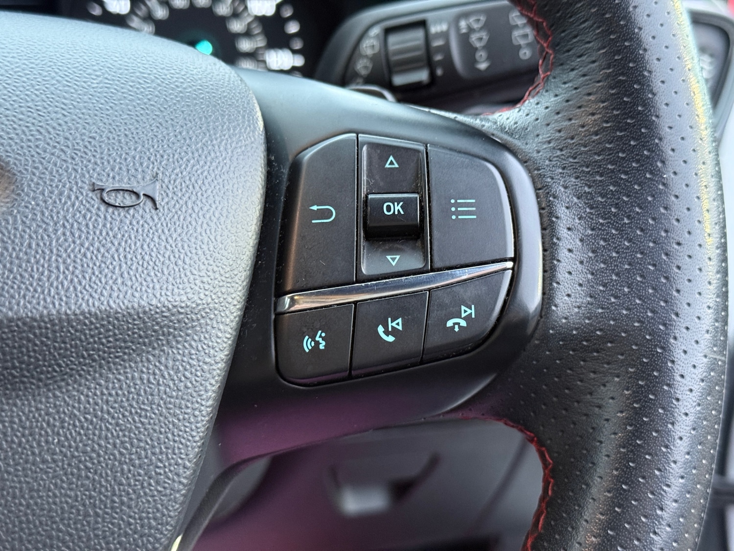 Used Ford Fiesta 2019 for sale - 76671727: Photo 25