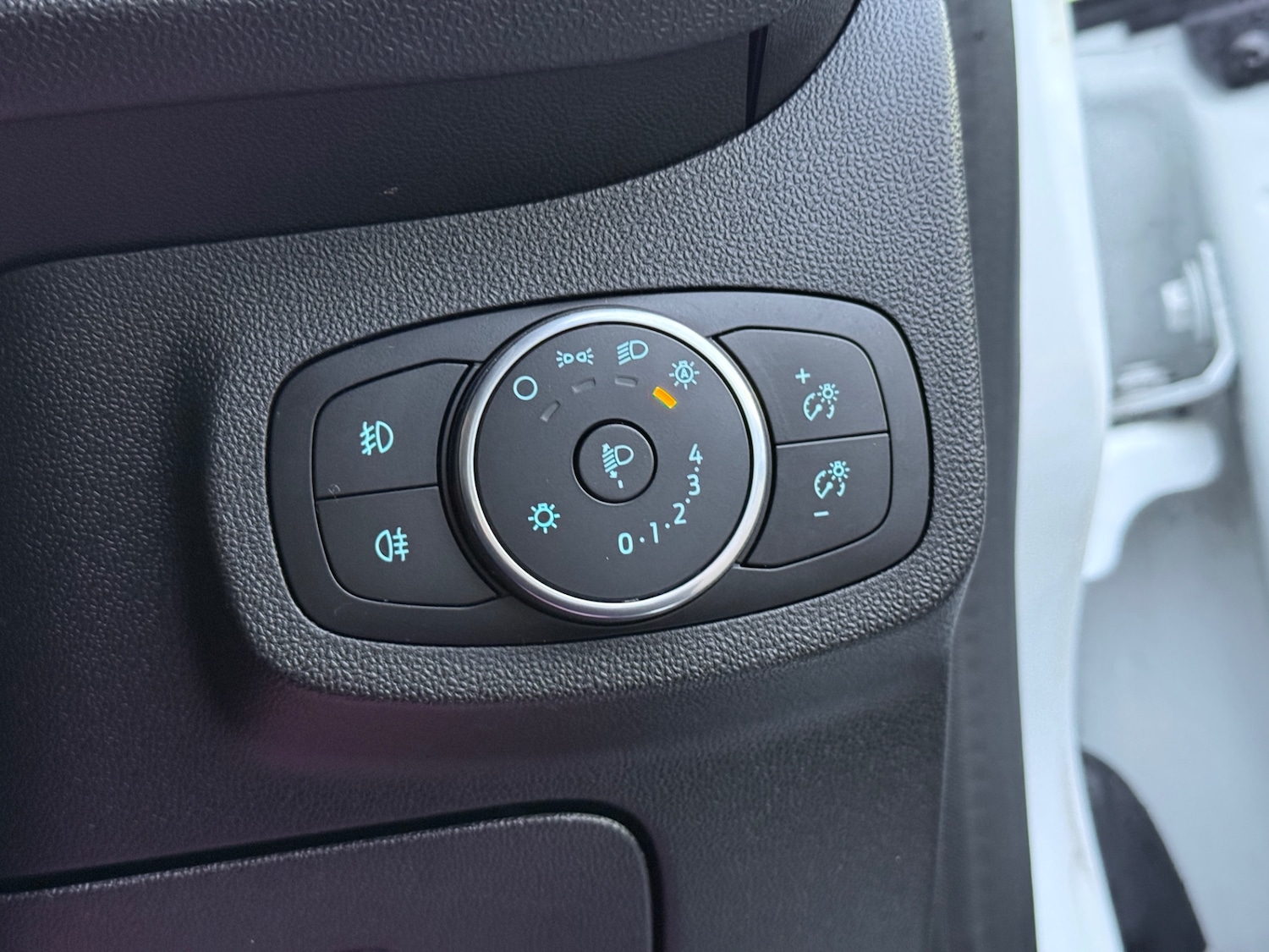 Used Ford Fiesta 2019 for sale - 76671727: Photo 26