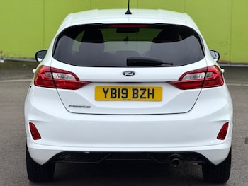 Used Ford Fiesta 2019 for sale - 76671727: Photo