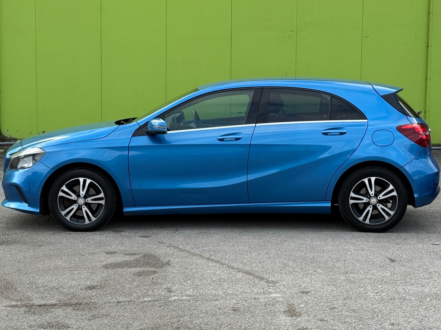 Used Mercedes-Benz A-Class 2016 for sale - 77055712: Photo 7