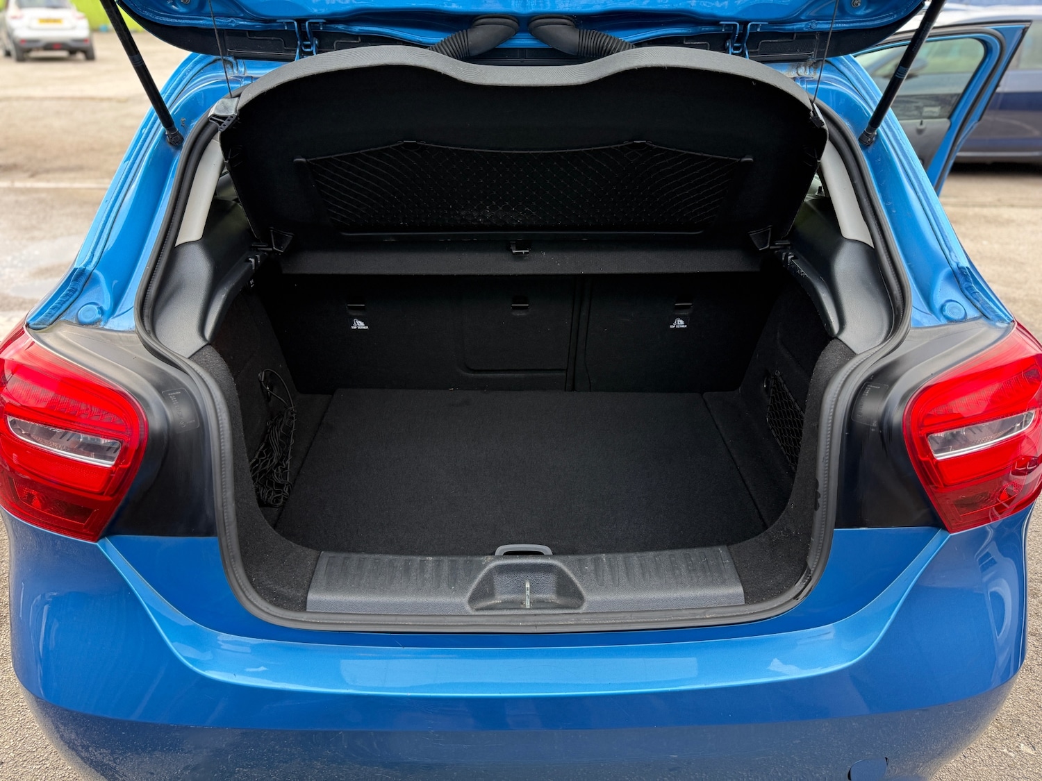 Used Mercedes-Benz A-Class 2016 for sale - 77055712: Photo 9