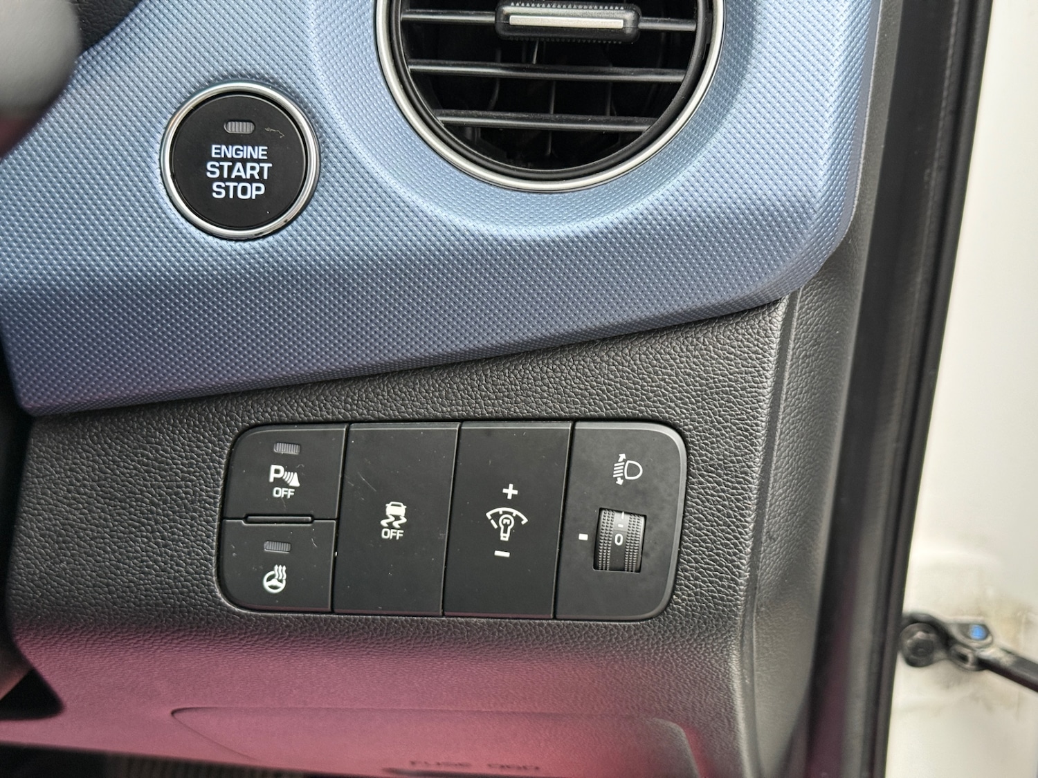 Used Hyundai i10 2015 for sale - 77426218: Photo 17