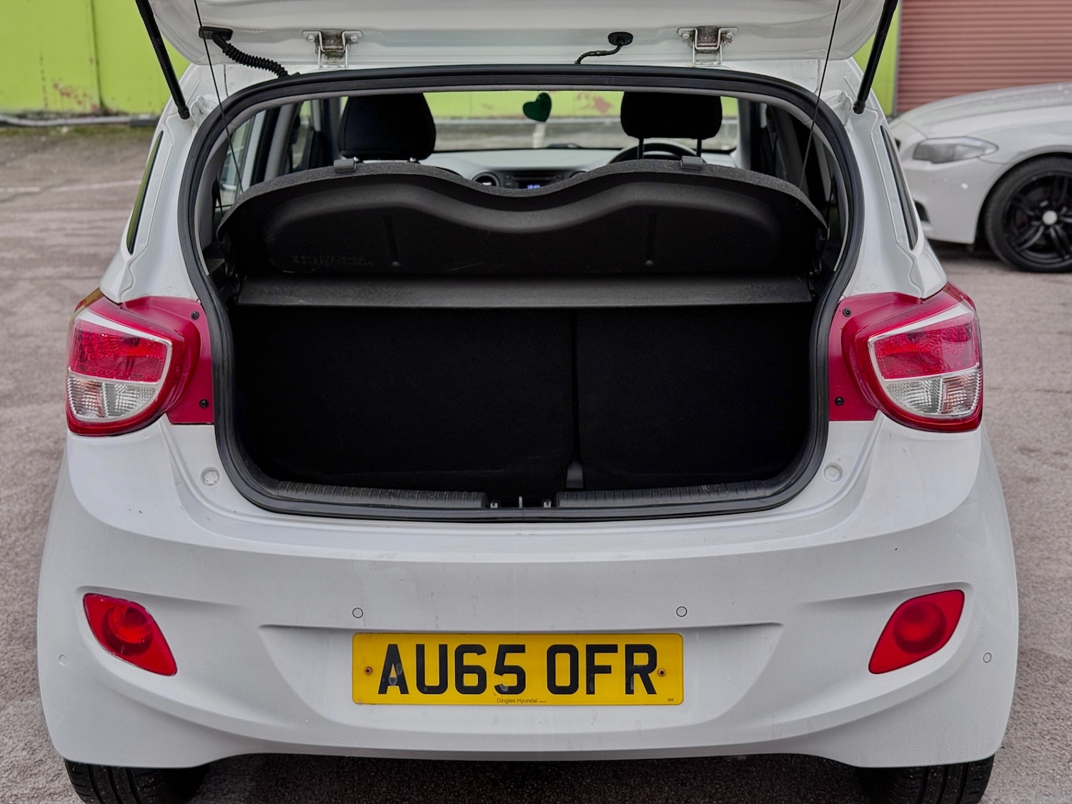 Used Hyundai i10 2015 for sale - 77426218: Photo 9