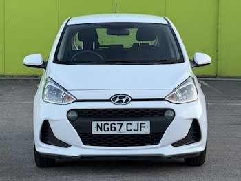 Used Hyundai i10 2018 for sale - 79390089: Photo