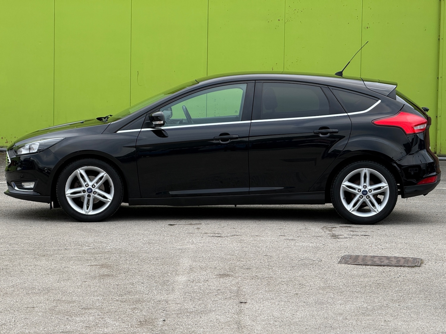 Used Ford Focus 2016 for sale - 78036285: Photo 8