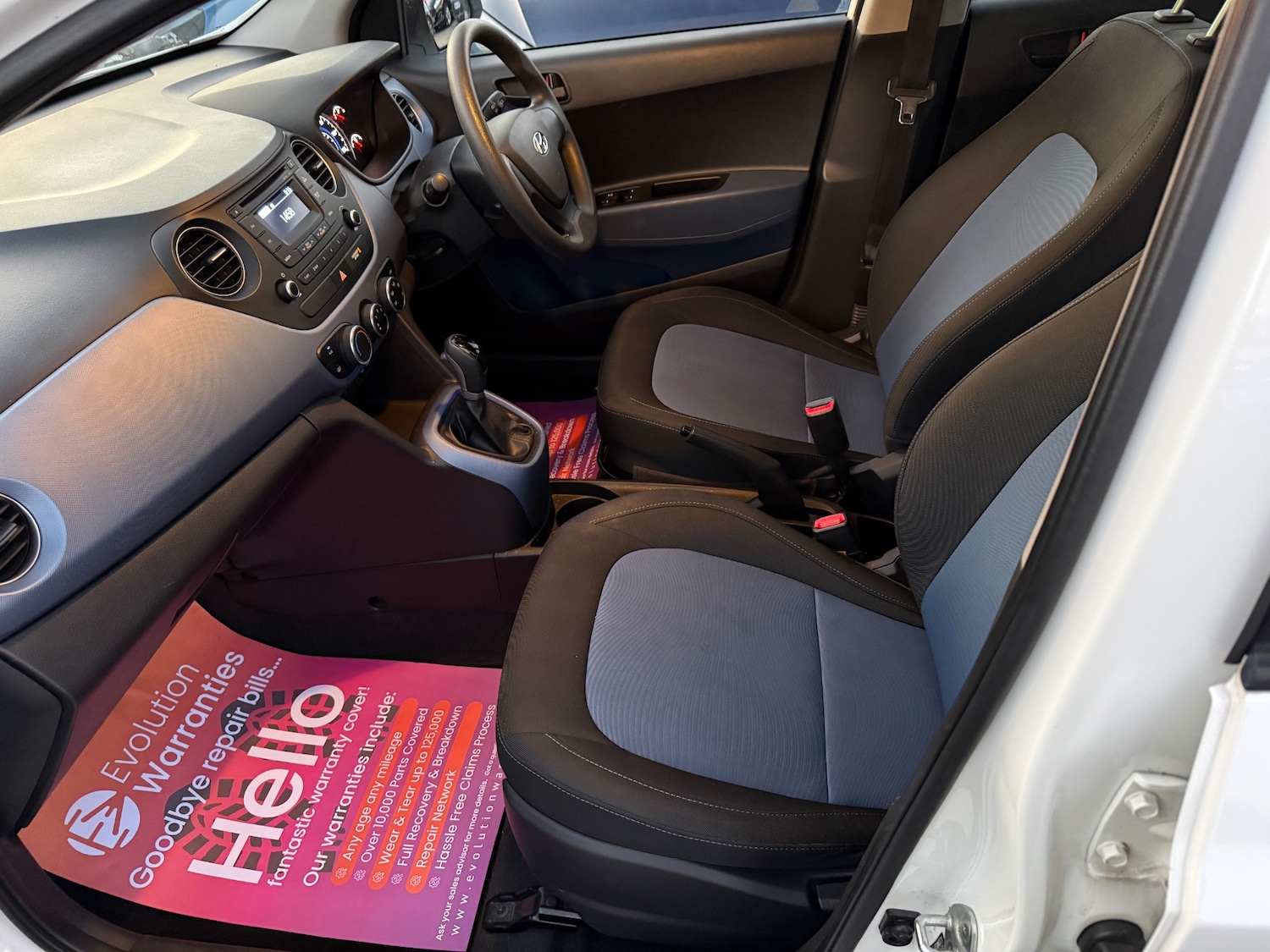 Used Hyundai i10 2016 for sale - 77157248: Photo 14