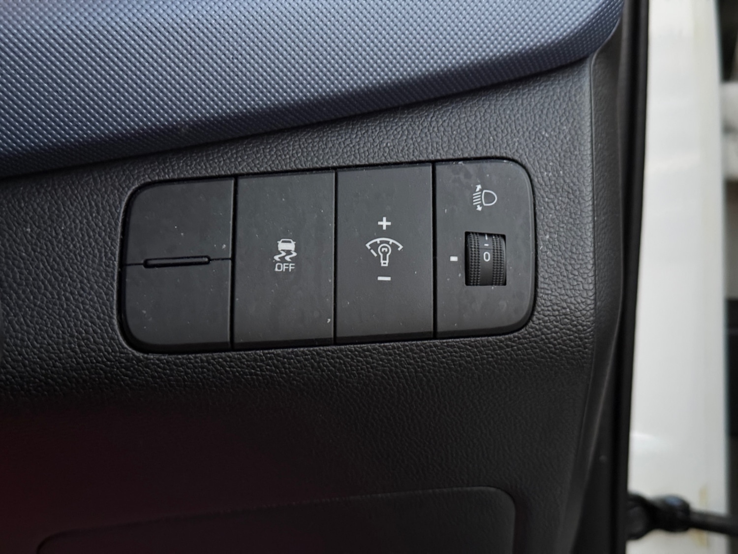 Used Hyundai i10 2016 for sale - 77157248: Photo 18