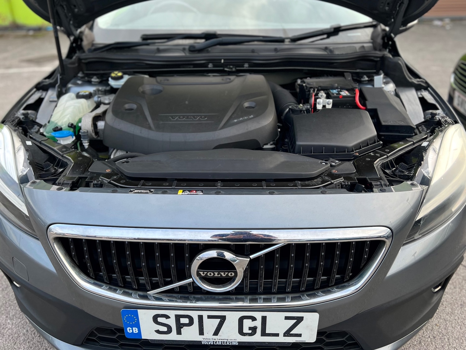 Used Volvo V40 2017 for sale - 76294396: Photo 9