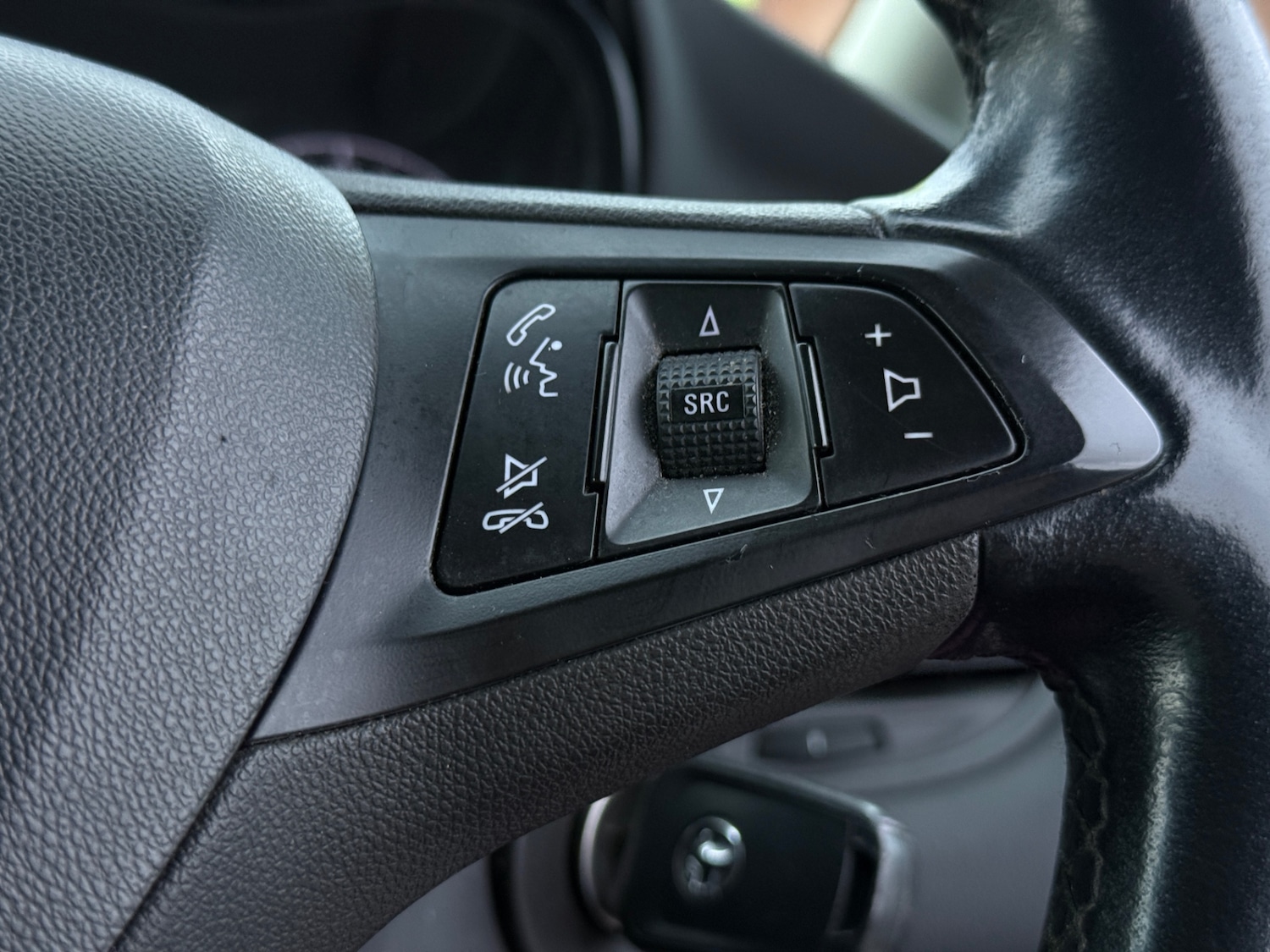 Used Vauxhall Zafira 2016 for sale - 78141755: Photo 24