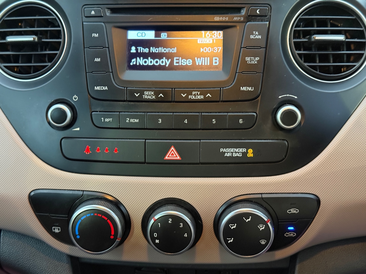 Used Hyundai i10 2016 for sale - 77397000: Photo 20