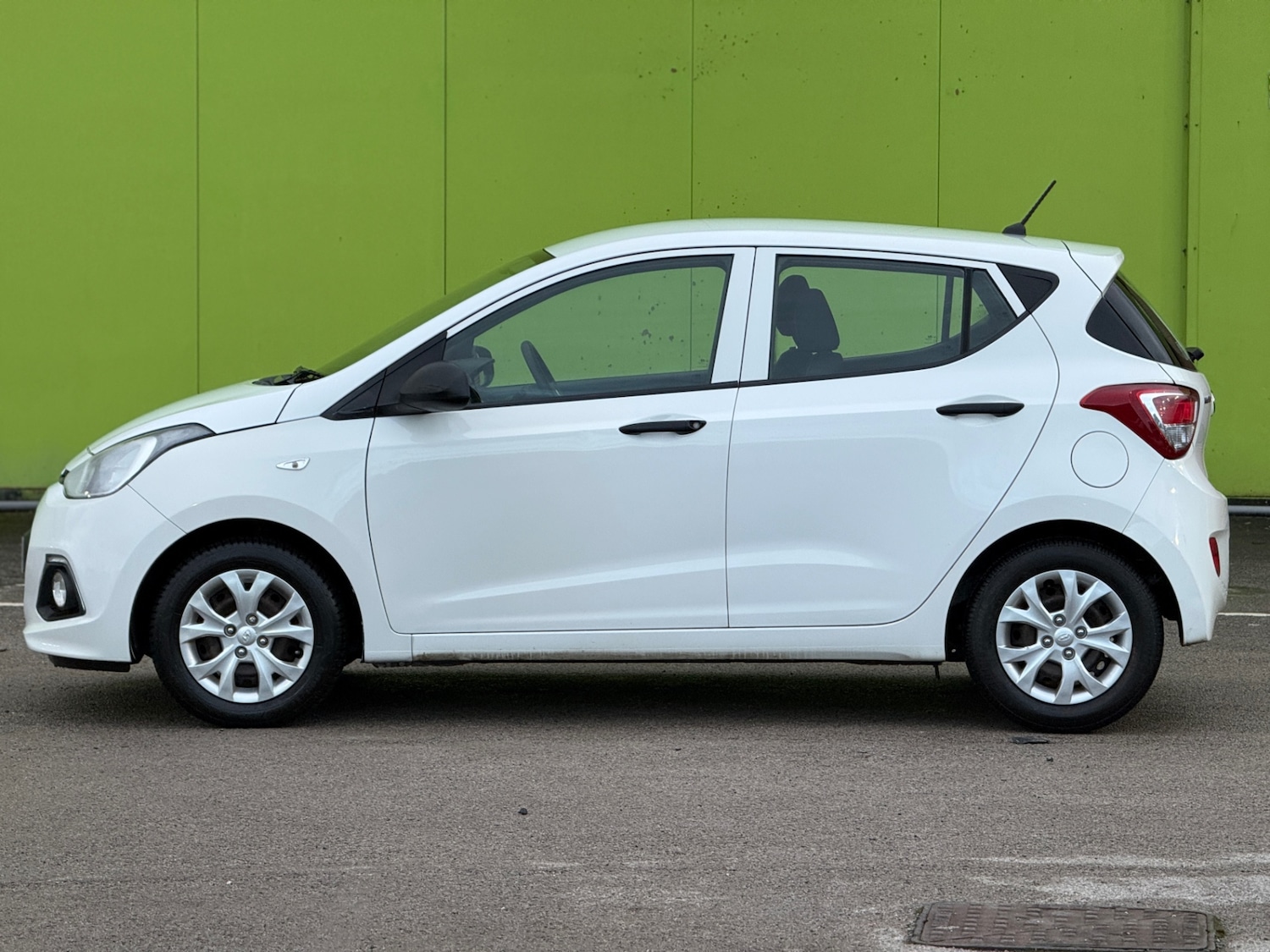 Used Hyundai i10 2016 for sale - 77397000: Photo 7