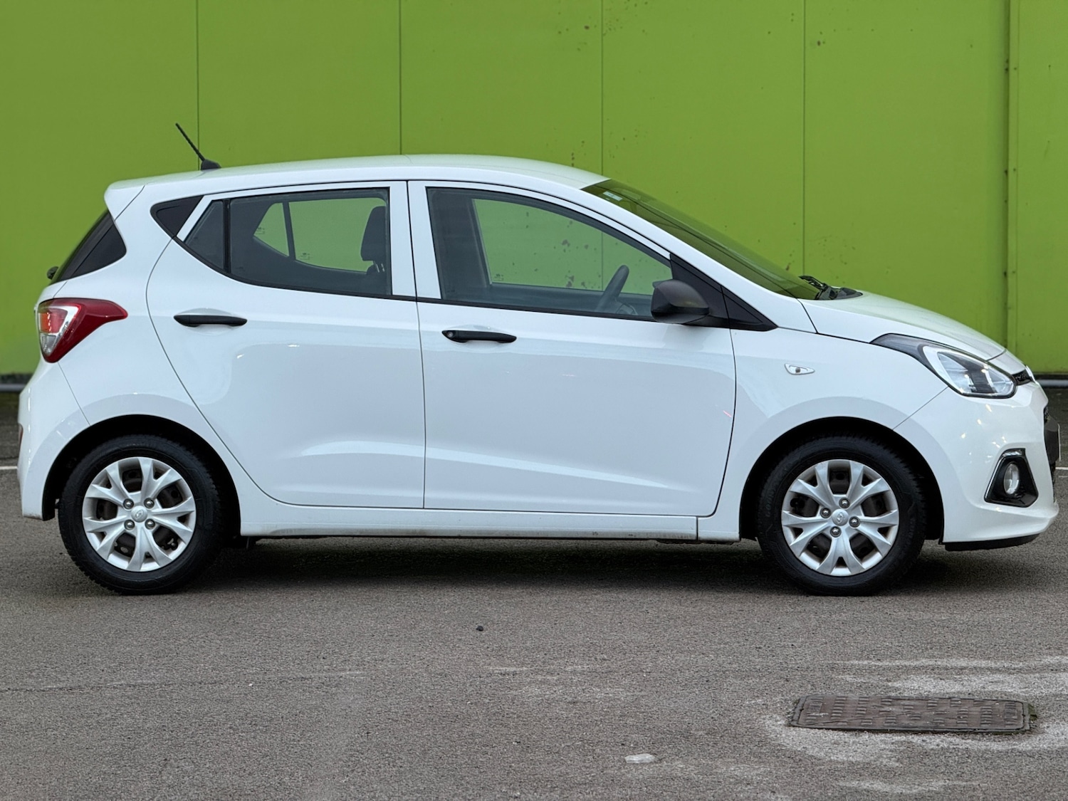 Used Hyundai i10 2016 for sale - 77397000: Photo 8