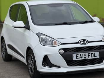 Used Hyundai i10 2019 for sale - 79849296: Photo