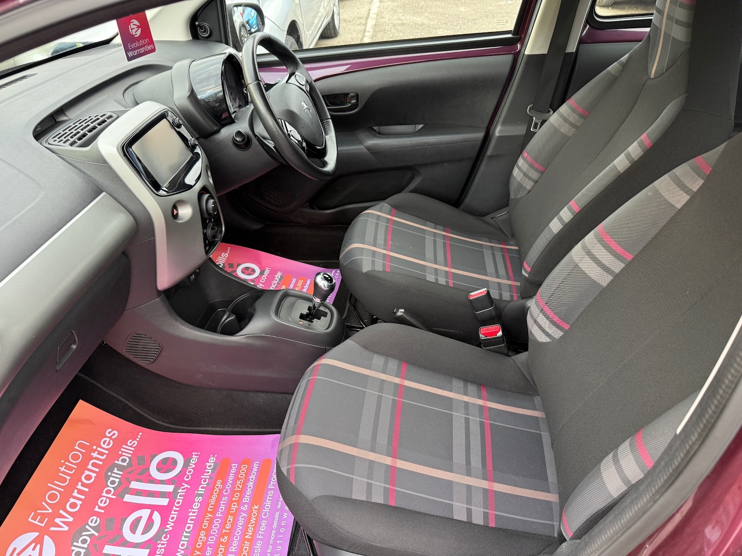 Used Peugeot 108 2016 for sale - 76526762: Photo 11