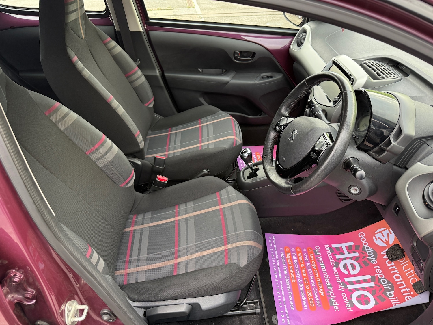 Used Peugeot 108 2016 for sale - 76526762: Photo 13